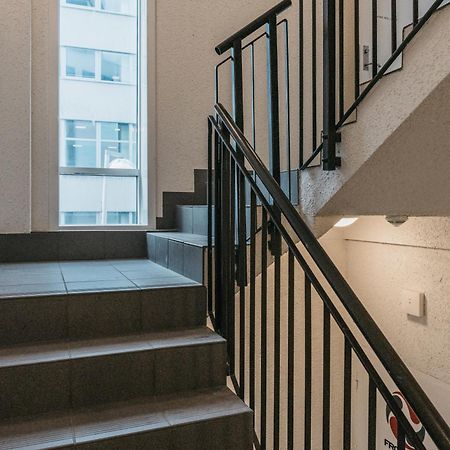 Stay Urban - Scandinavian Comfort With Private Balcony Берген Екстериор снимка