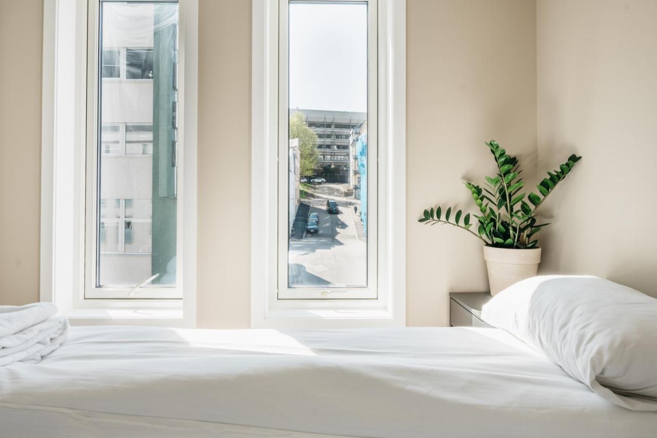 Stay Urban - Scandinavian Comfort With Private Balcony Берген Екстериор снимка