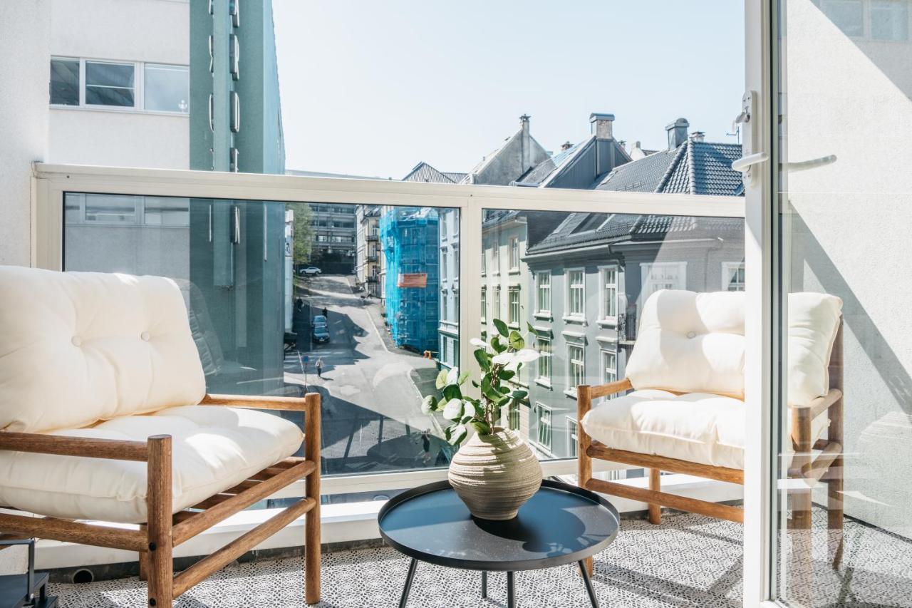 Stay Urban - Scandinavian Comfort With Private Balcony Берген Екстериор снимка